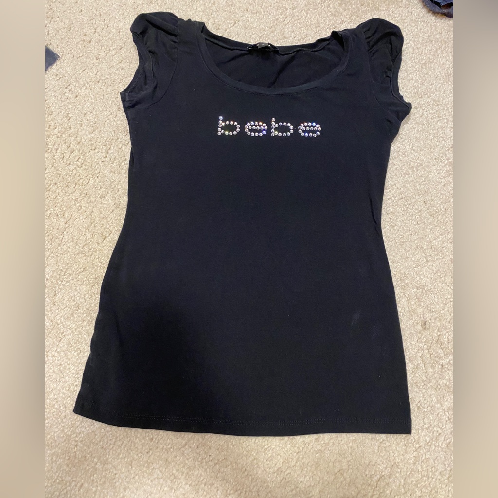 Bebe T Shirt Med